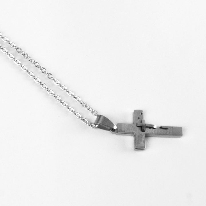 Colar de Aço com Pingente Crucifixo Colares Masculinos LUHEM   